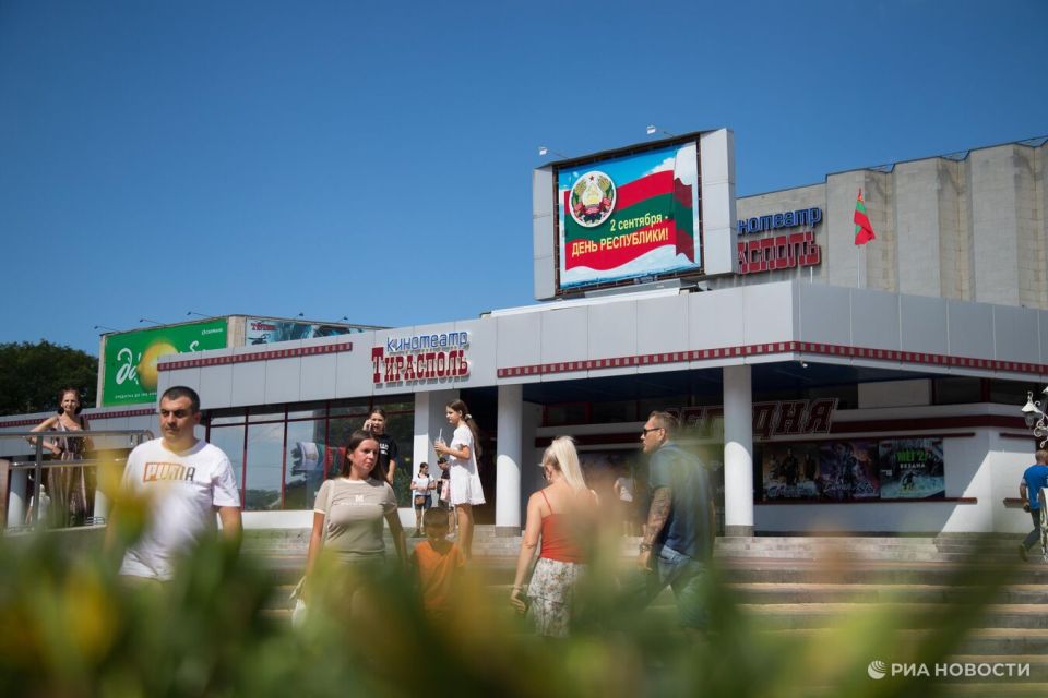 �������� ����� ��������� �������������� ������, ������� � �������������