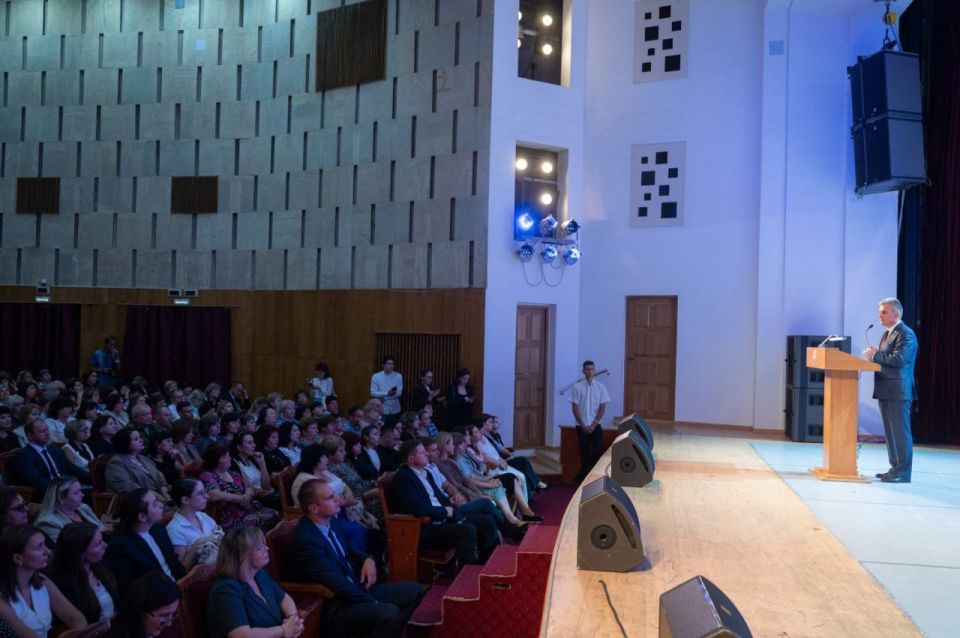 ��������� ��������� ��������� � ����������� ������� ������ �������� ���� � ���� ����������