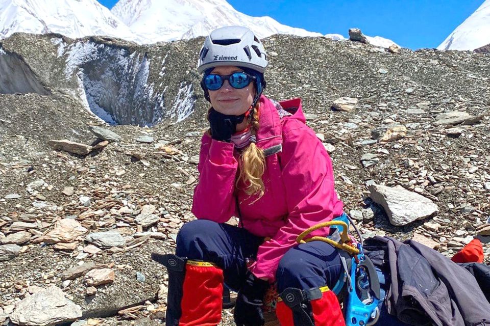 ������� ���������� ����������� ������� ����������, ���������� �� ��������� ����� �� ������ 7 ����� ������ � ��������, �������� ���