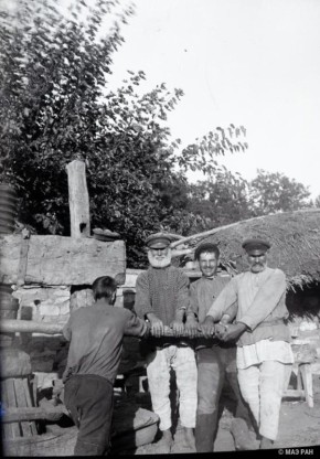      , . ,  , 1928 