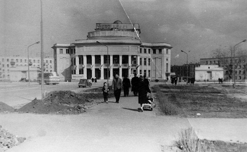 � ���� ���� � 1963 ���� ������������� ����� � ��������� �������� ����� ������� �������