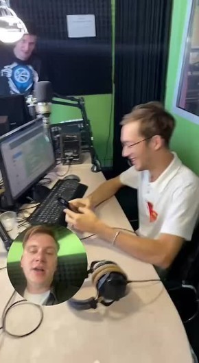    -    !