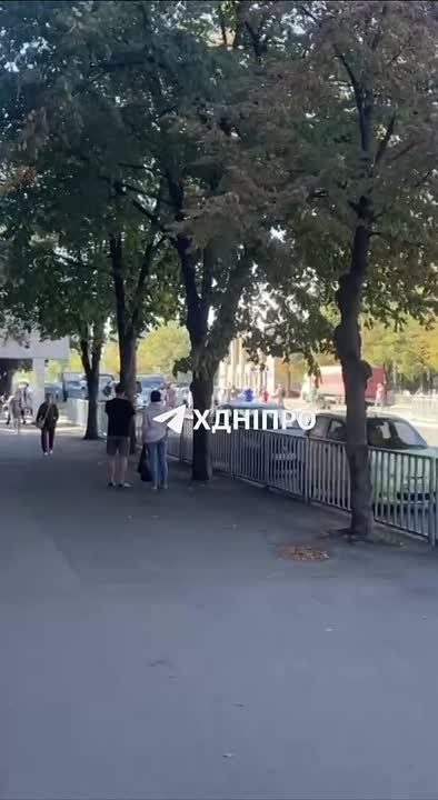        ,   -               