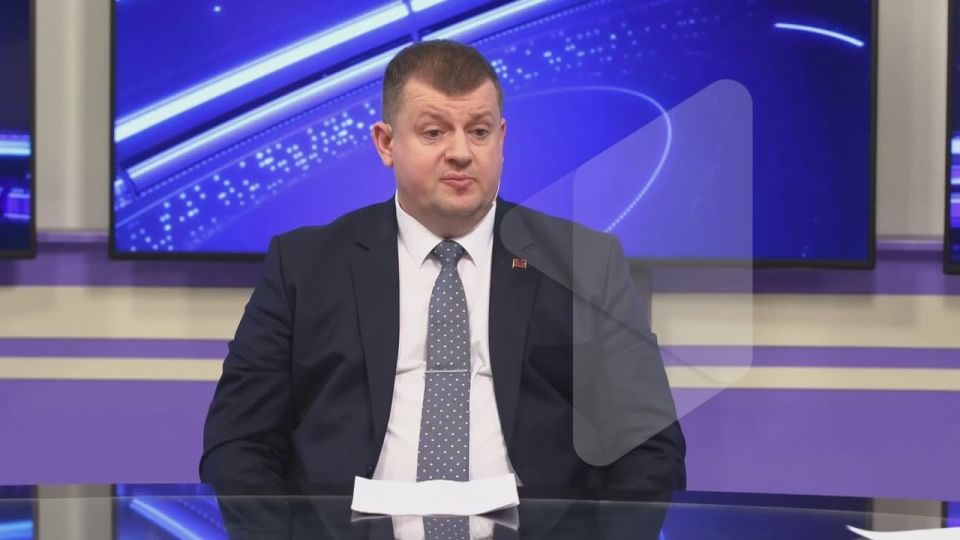 ������ ����� � ����� ������ ������� ���������� ������ �� QR-���� � ��������������� ��� ����������� � ������������ ��� ��� ��������� �����