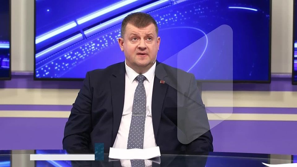 ������ ����� � ����� ������ ������� ���������� ������ �� QR-���� � ��������������� ��� �����������