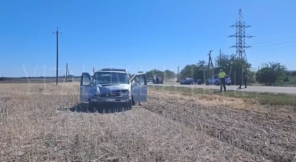 «Жигули» в хлам. В Слободзее 3 сентября днём произошло ДТП с участием ВАЗа и «Мерседеса»