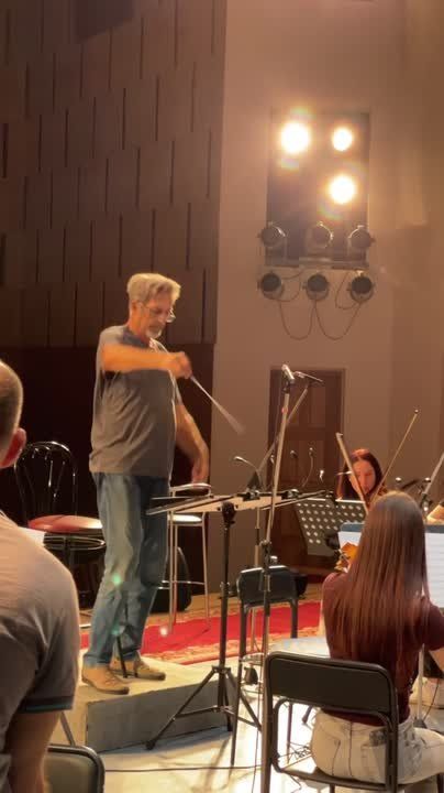 ������������� ������� ���������� ���� �� �������� ����� ������� � �Now We Are Free� �� ������ ����������