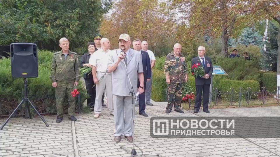 Смирнов: «Мы вспоминаем и склоняем головы за тех, кто дал нам дальше возможность жить... Живет государство. Живут языки и молдавский, и русский, и украинский, и еврейский, и гагаузский, и болгарский. Все! И нет у нас...