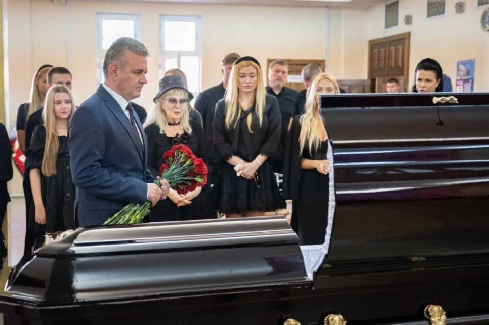 ��������� �������� � ��������� ���� ���������� �������� � ������� �������������� ����, ��� ���� ������� ���