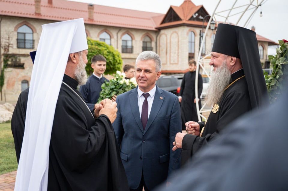 12 сентября, главные темы дня: