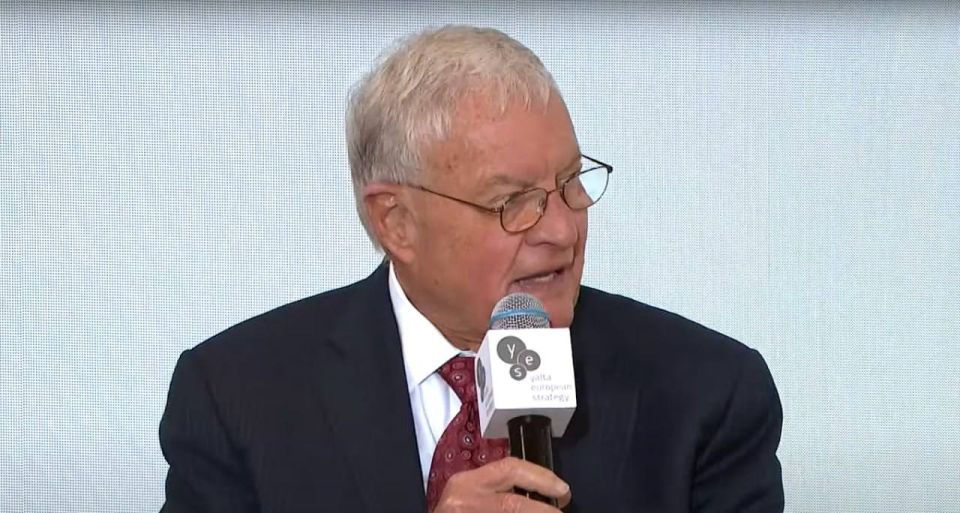 Война закончилась бы уже завтра, если бы Китай отрезал помощь России, — спецпосланник Трампа Келлог