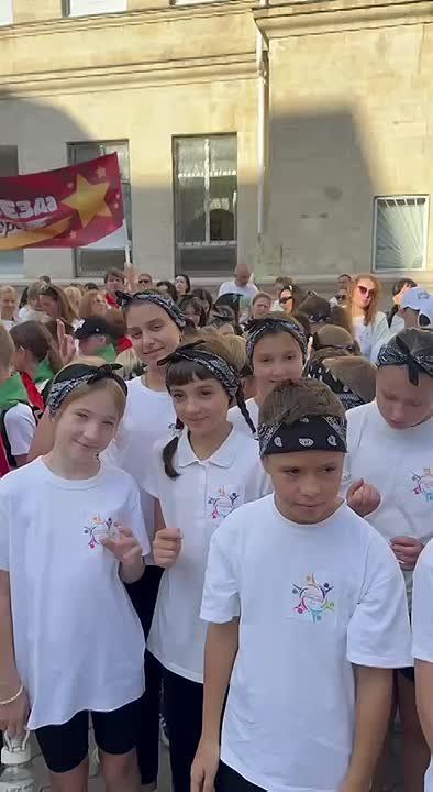 ���� �������� ������� � 8 ���� � ���������