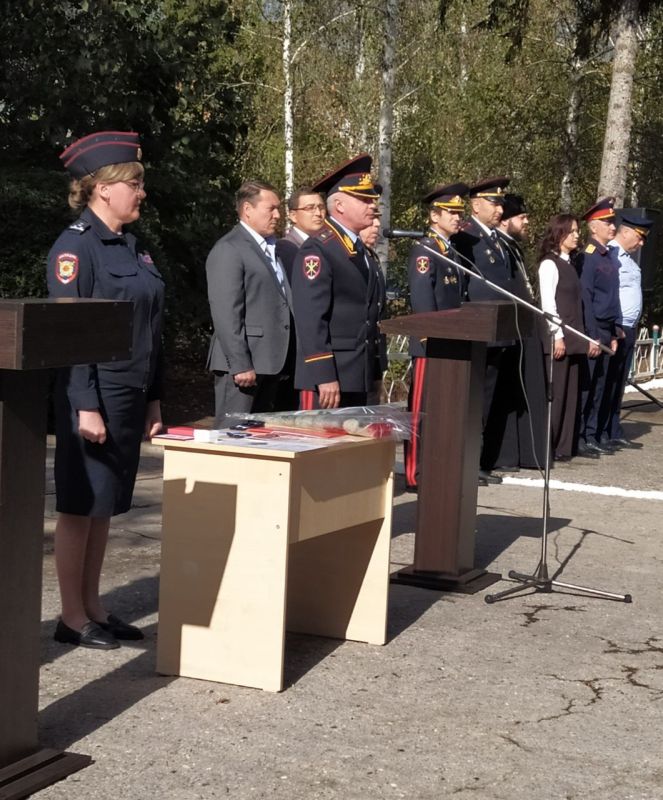 В Рыбнице состоялся митинг, посвященный 34-й годовщине перехода Рыбницкого ОВД под юрисдикцию ПМР