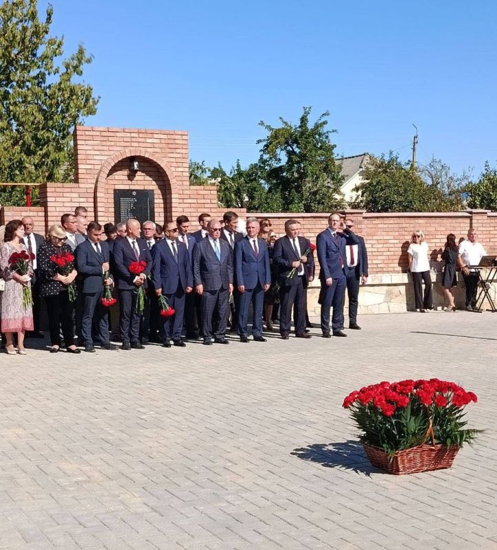 Президент Красносельский обратился ко всем, кто сегодня пришёл на церемонию открытия мемориала жертвам фашизма: