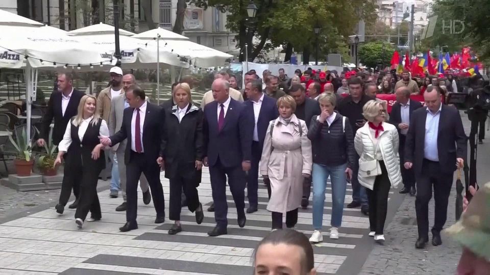 ЦИК Молдавии отстранил от участия в парламентских выборах партию «Великая Молдова»