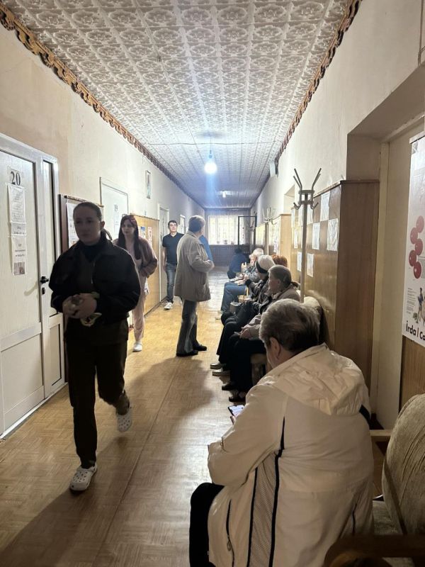 ����� ������� � ������� ������ � ���� �� ������������ � �����������