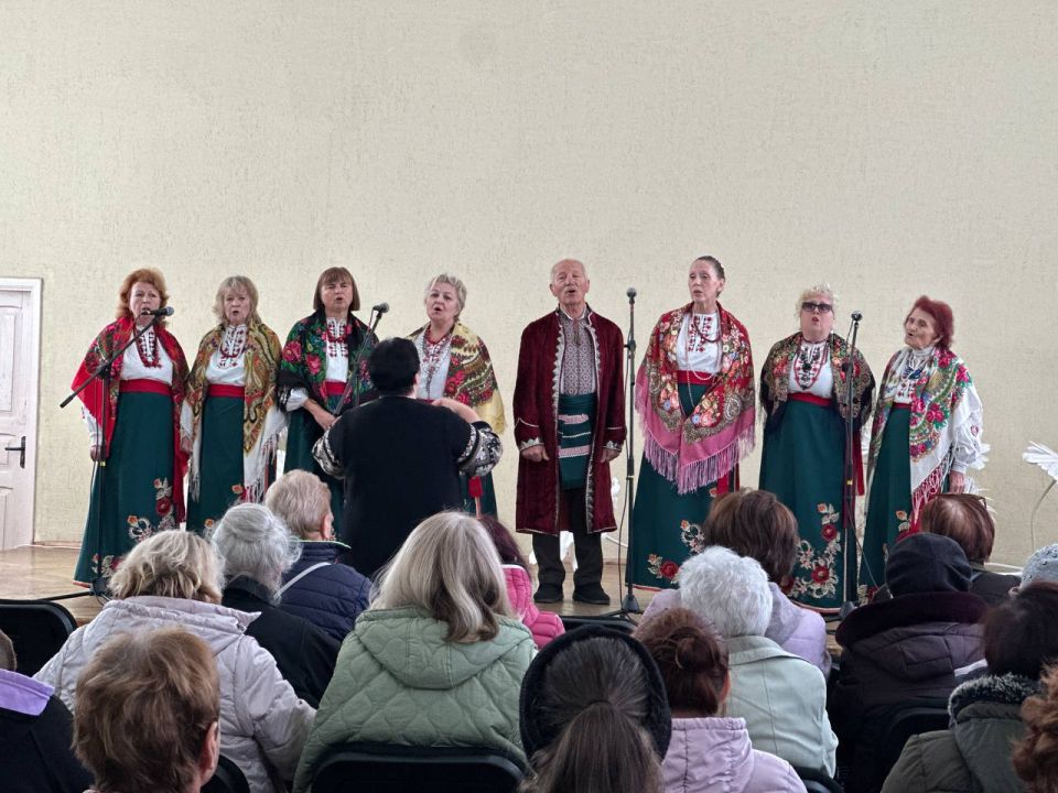 Сегодня в ДК им. Ткаченко состоялся тёплый и душевный благотворительный концерт, посвящённый Дню пожилого человека
