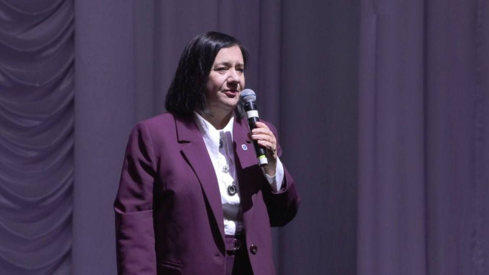 В Бендерах прошло торжественное собрание к Дню учителя