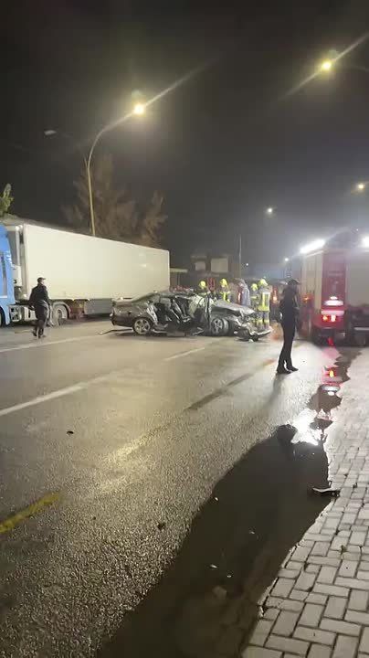       BMW,   