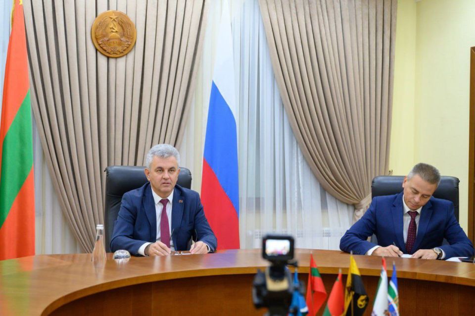 Президент Вадим Красносельский провёл селекторное совещание с главами госадминистраций