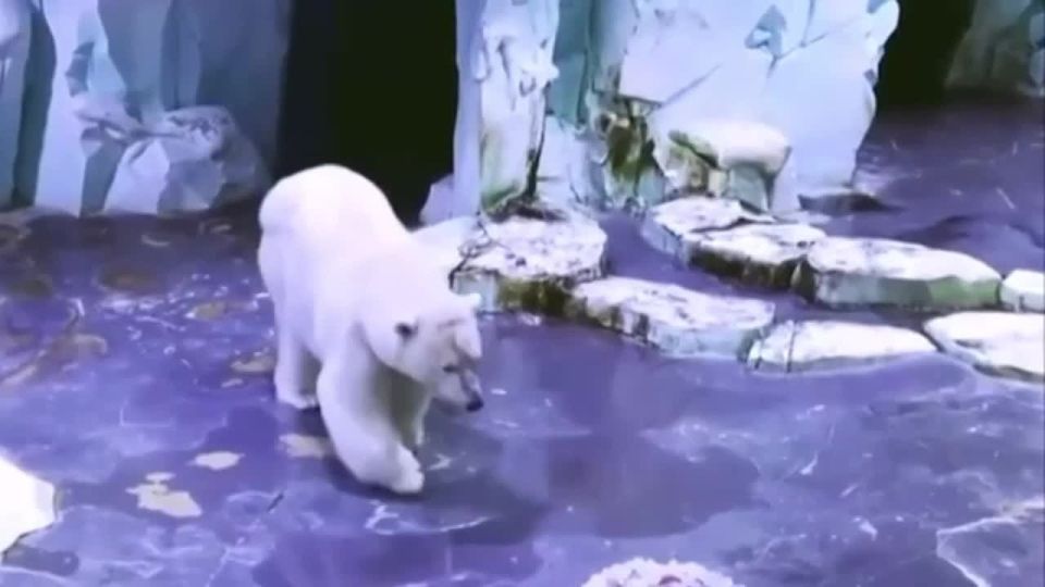  :       
