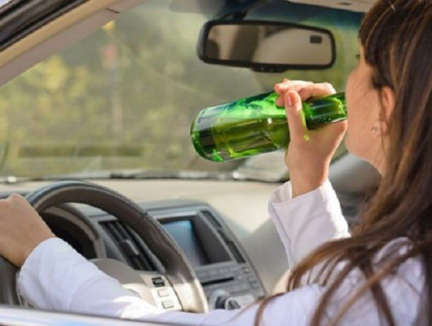 Выпившая автоледи из Григориополя решила съездить за ребёнком