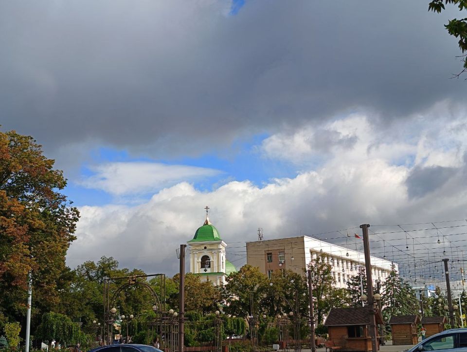 После затяжных дождей наконец-то выглянуло солнце!