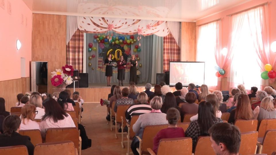 Бендерская школа № 13 отпраздновала 60-летие