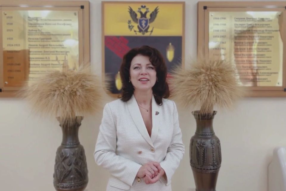 Глава столичной администрации Илона Тюряева поздравила тираспольчан с 233-летием нашего любимого города