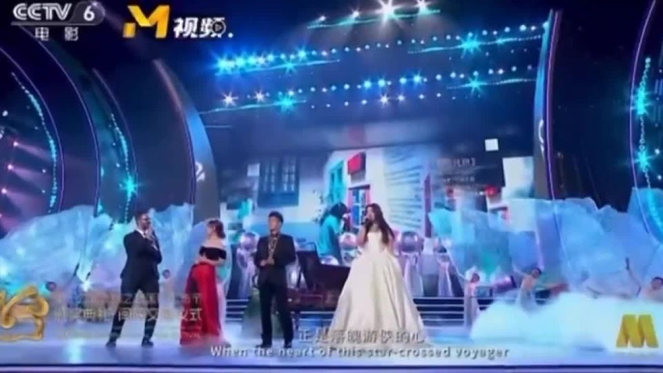 Певец из Слободзеи Алексей Осичев выступил на кинофестивале «Шёлковый путь» в Китае