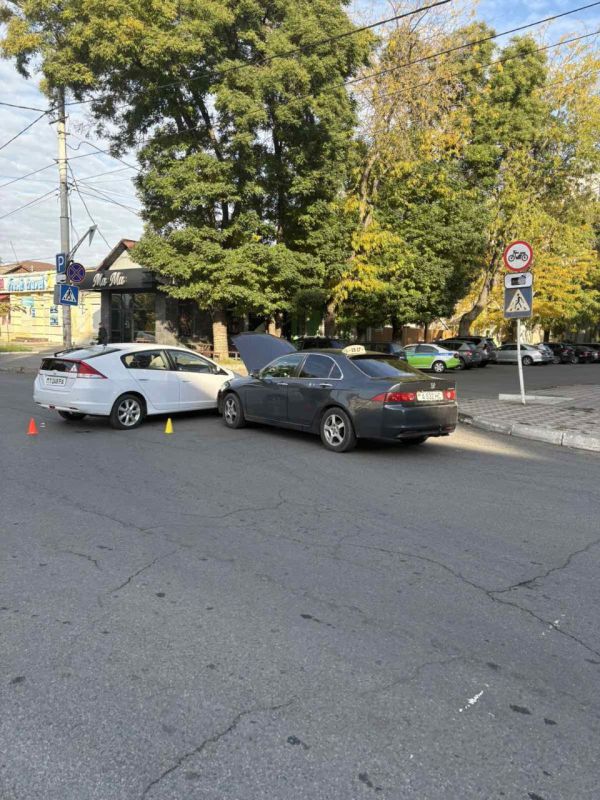 Тирасполь. Авария по Свердлова-Луначарского (возле загса)