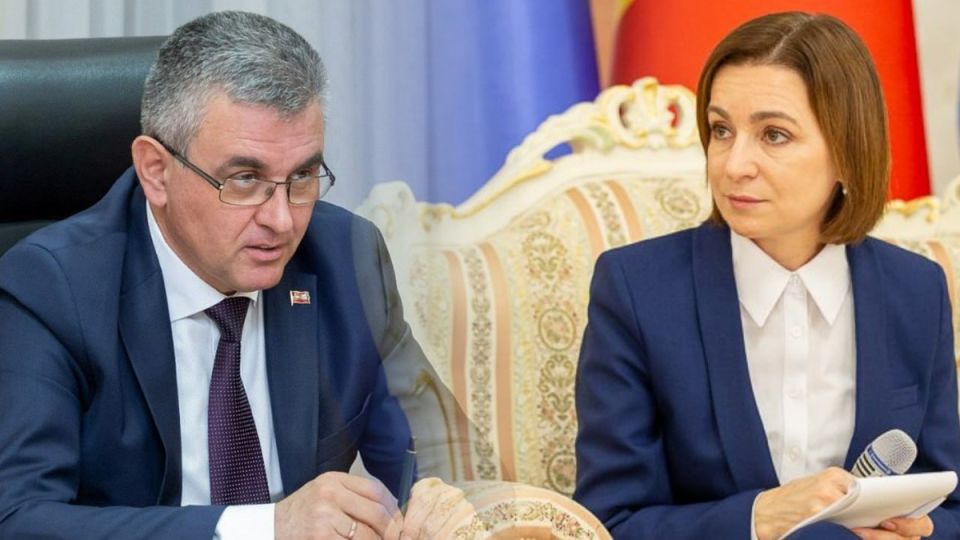 Реинтеграцию Приднестровья надо переименовать в дезинтеграцию: Президент Молдовы успешно отдаляет два берега Днестра как можно дальше друг от друга