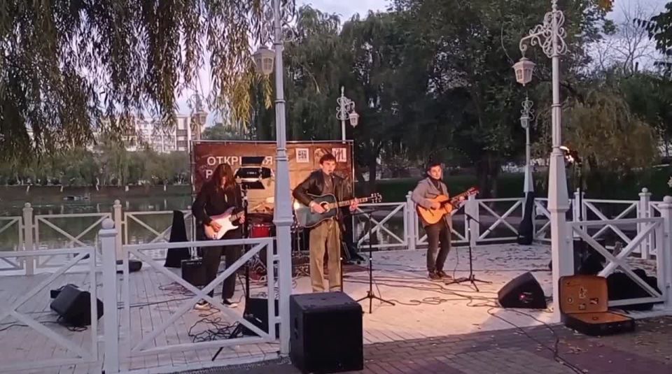 На пирса Екатерининского парка – финал «Открытого микрофон»