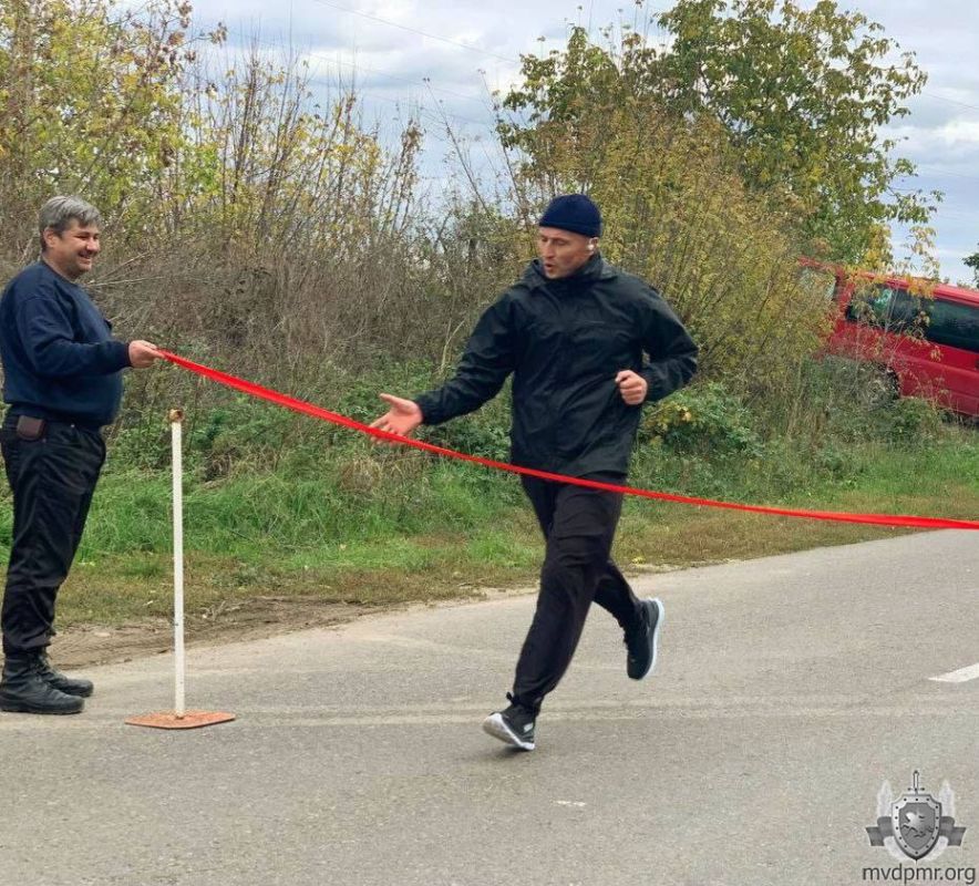 Бендерские милиционеры пробежали кросс