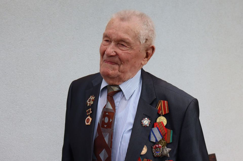 Жителю Дубоссар, ветерану Великой Отечественной войны Владимиру Костенко исполнилось 98 лет