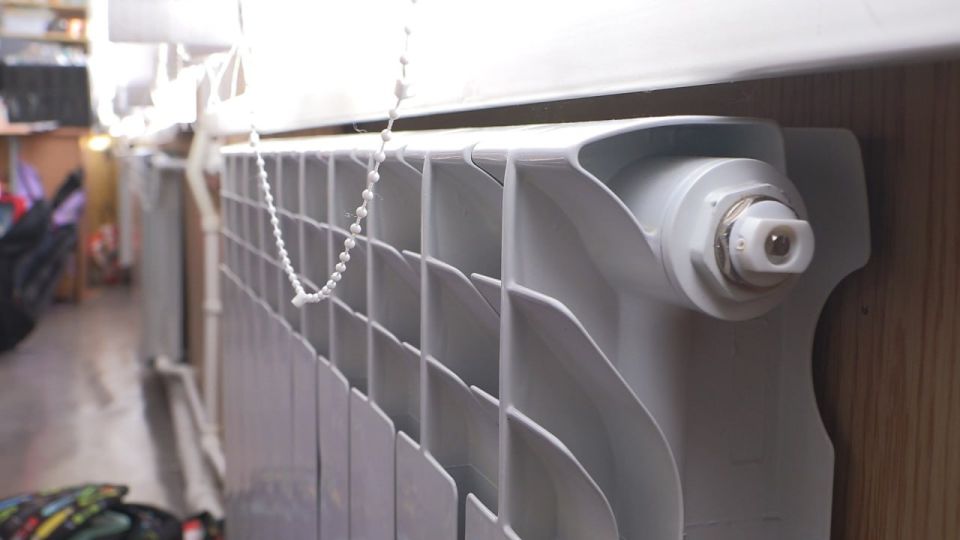 Большинство школ, детсадов и больниц уже с теплом – Правительство