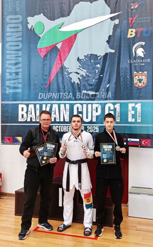 Три бронзовые медали завоевали приднестровские тхэквондисты на международной арене в Болгарии