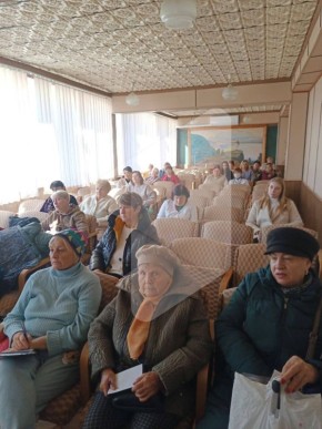 Проверить кровь на кальций, узнать упражнения для укрепления суставов и послушать лекции врачей-ревматологов — в Бендерской поликлинике прошёл День открытых дверей, приуроченный ко Всемирному дню борьбы с остеопорозом
