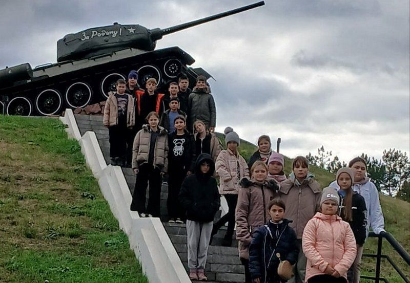 «Обновление» организовало экскурсию по достопримечательностям республики для григориопольских школьников