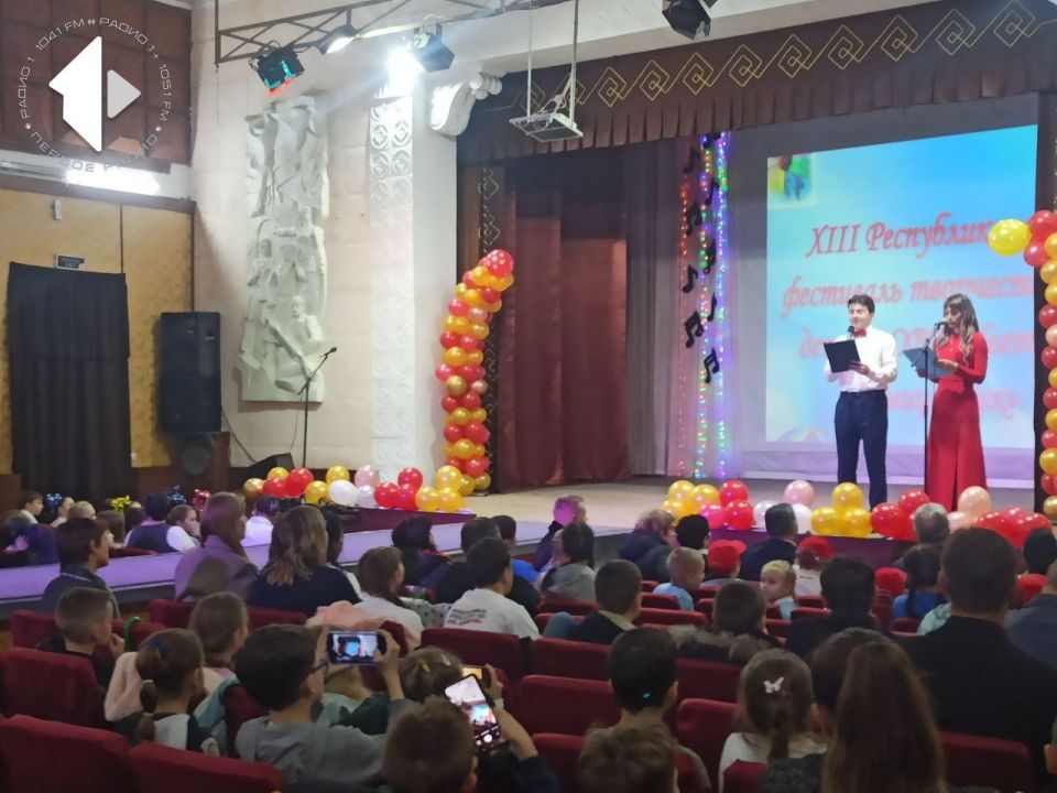 В Дубоссарах стартовал республиканский фестиваль «Цветик-семицветик»