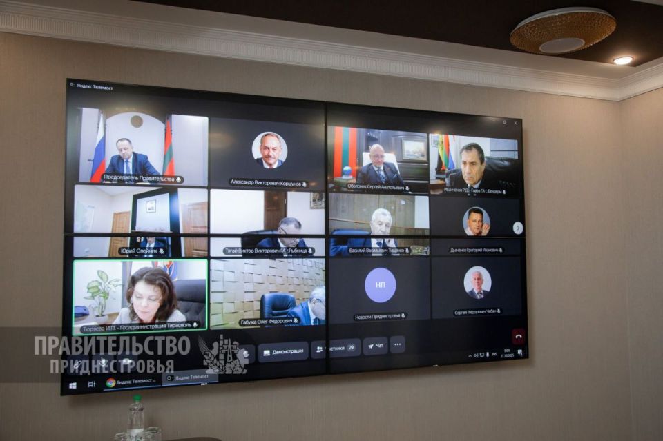 Александр Розенберг: "Важно сохранять стабильность и своевременно выполнять обязательства перед гражданами"