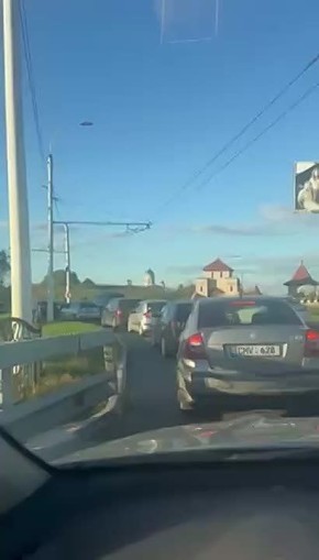 Пробка на въезде в Бендеры у крепости