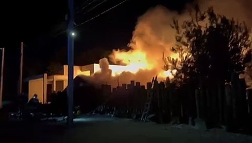 Сильный пожар был этой ночью в пригороде Кишинёва, горел один из самых дорогих и известных банных комплексов