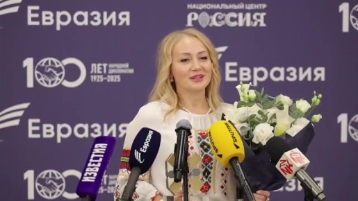 Врач-онколог Алина Андреева и режиссер Наталья Голубь заняли третье место международной премии  "Евразия" в номинациях "Дело сердца: лечить" и "Общественное признание"