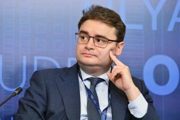 Бывший первый замминистра промышленности и торговли РФ Василий Осьмаков стал новым замминистра обороны РФ