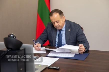 В Правительстве обсудили состояние внутридомовых сетей водо и электроснабжения, а также ремонт мостов