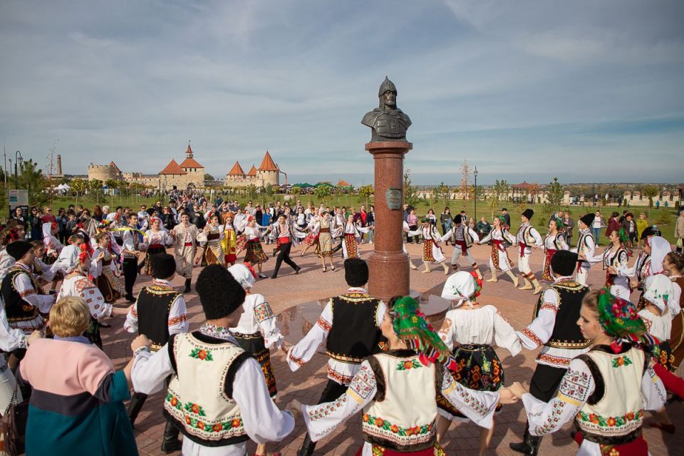 Президент поздравил приднестровцев с Днём народного единства: