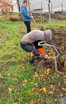 В гостях у ветерана. Многолетнюю традицию поддерживать ветеранов продолжают курсанты Тираспольского юридического института МВД ПМР им. М.И. Кутузова