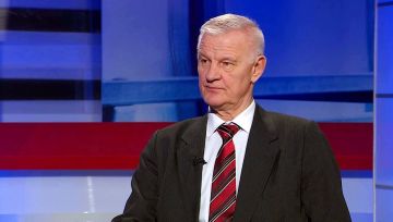 Депутат Верховного Совета Андрей Сафонов: «Вина за смерти приднестровцев 2 ноября 1990-го года лежит на молдавских властях, это были унионисты, сторонники объединения с Румынией. Я убежден в том, что они хотели именно...