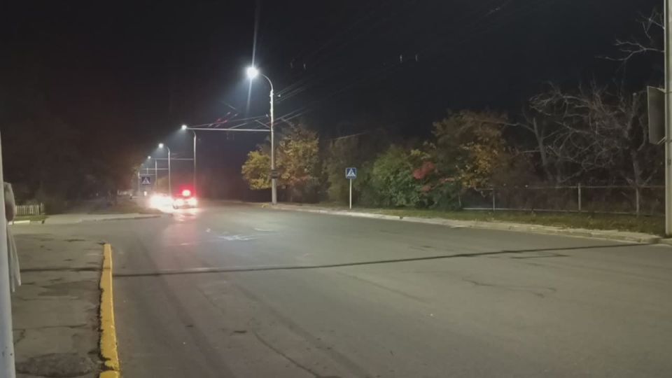 По улицам города курсируют машины ГАИ с громкоговорителем